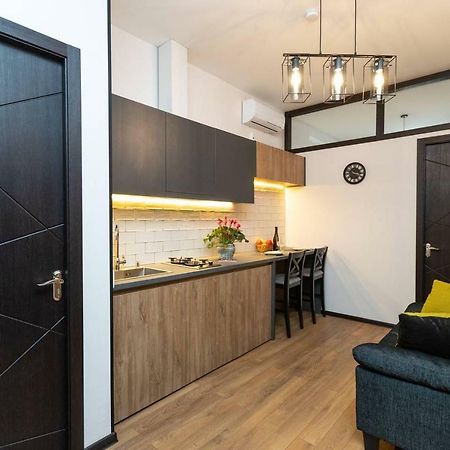 Apartamento Wehost Cozy Nest Tiflis Exterior foto